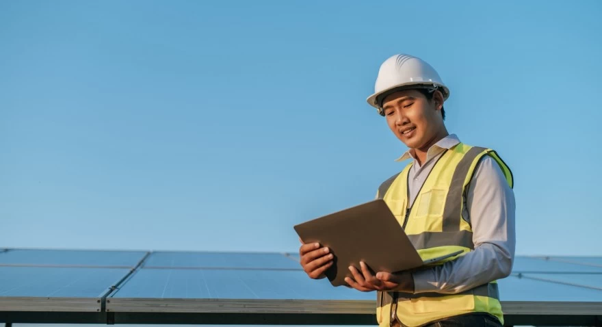 5 Tahap Pemasangan Sistem Panel Surya di Atap untuk Bisnis